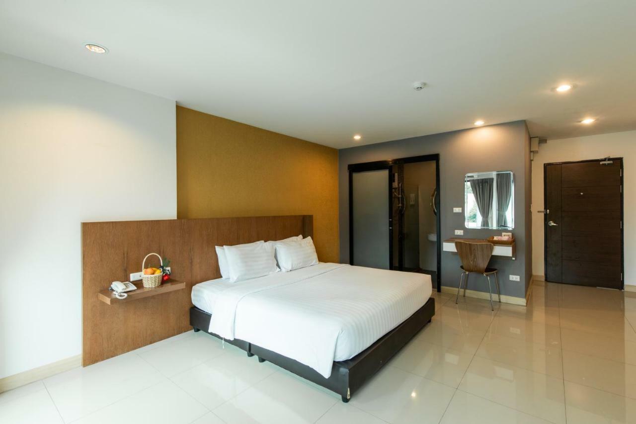 Jira Boutique Residence Chiang Mai Bagian luar foto