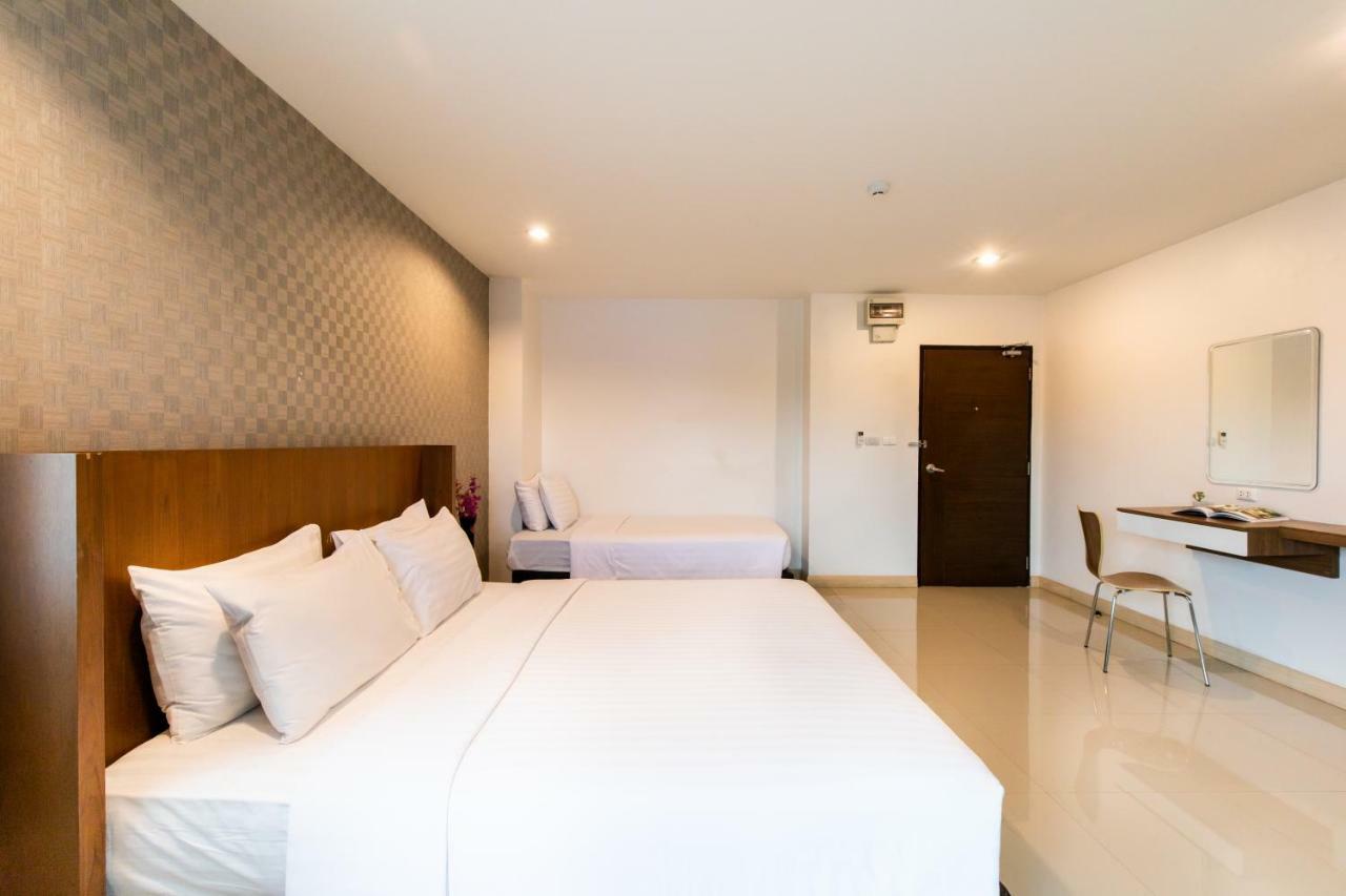 Jira Boutique Residence Chiang Mai Bagian luar foto